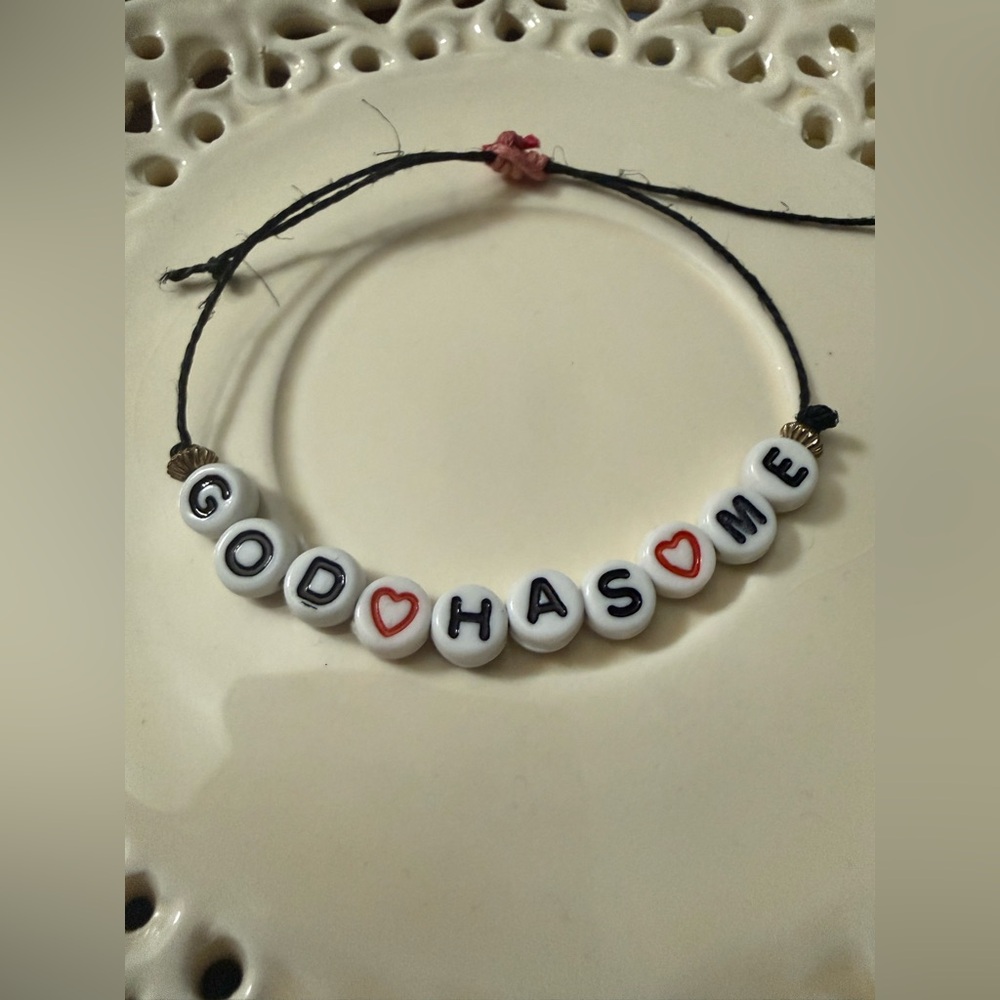 Handmade “God Has Me” Bracelet - Handmade by Me📿